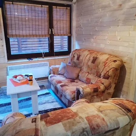 Seosko Domacintsvo Kod Cvela *